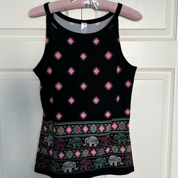 No Boundaries Stretch Sleeveless Tank Top-Elephant Print NWOT - Picture 3 of 7